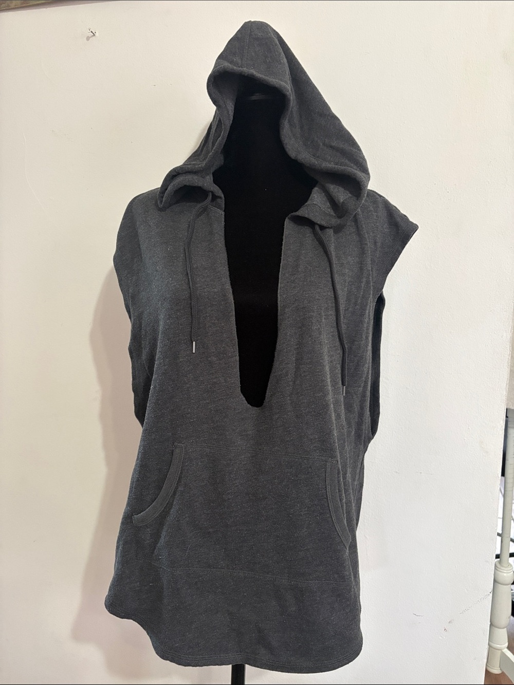 NWOT Victoria's Secret Charcoal Gray Sleeveless Hooded Tunic Msz